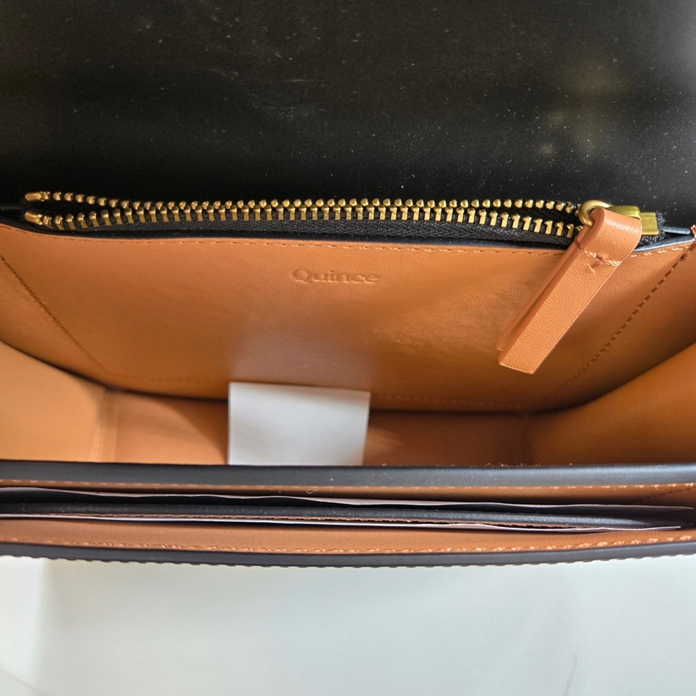 NWOT QUINCE Italian Leather Box Shoulder Bag Black 5683 - Picture 6 of 8